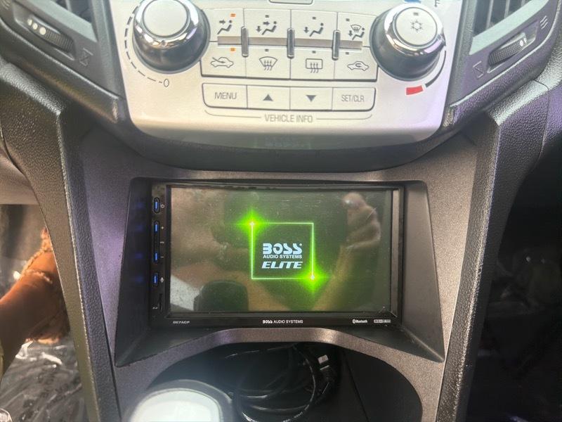 Chevrolet Equinox 1LT 2WD 2011