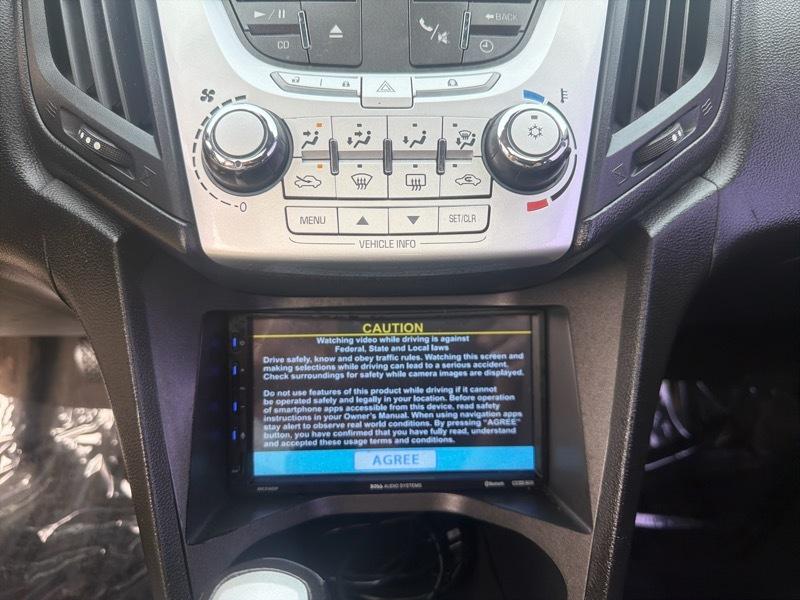 Chevrolet Equinox 1LT 2WD 2011