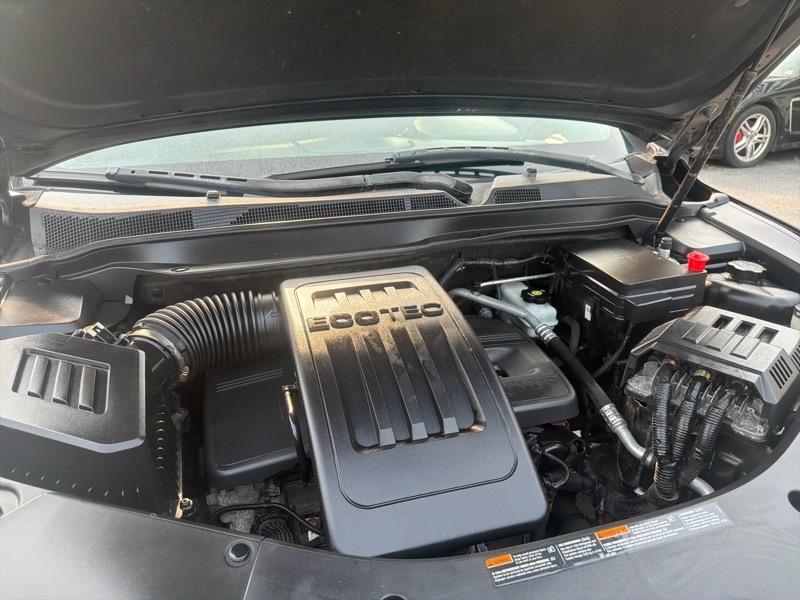 Chevrolet Equinox 1LT 2WD 2011