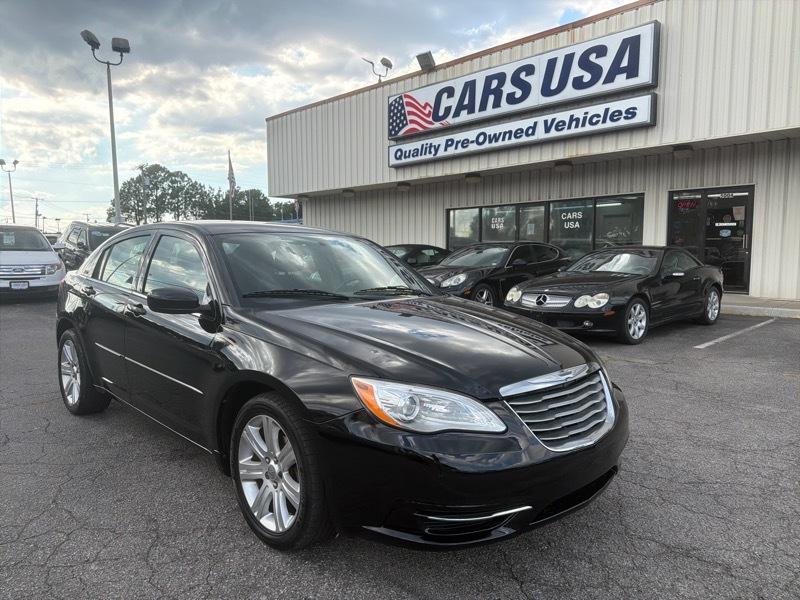 2013 Chrysler 200 Touring