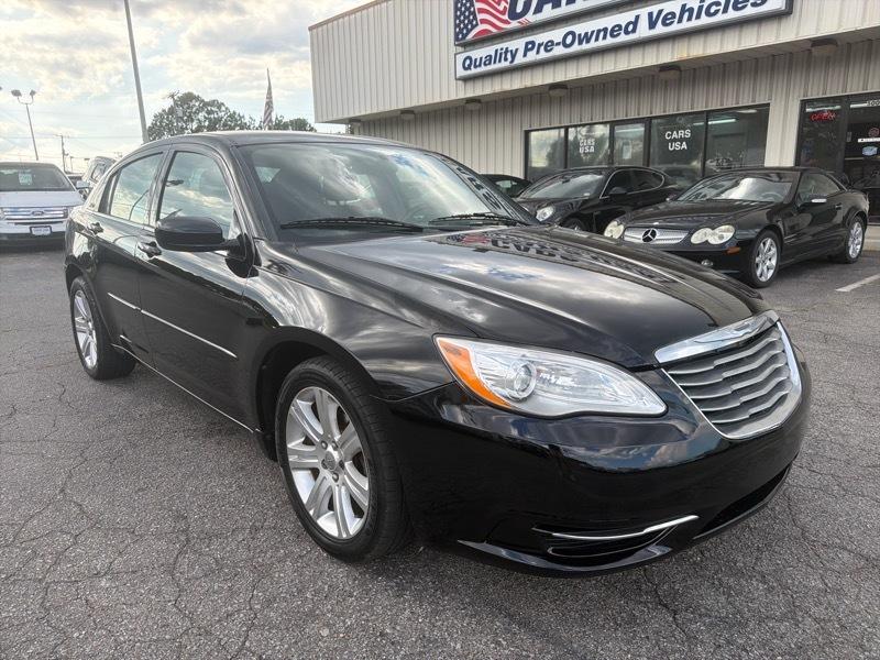 Chrysler 200 Touring 2013