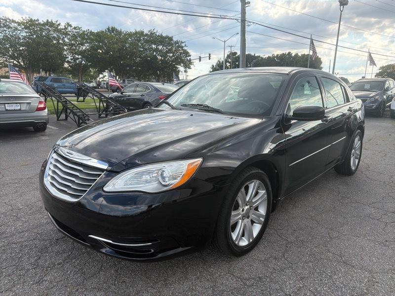 Chrysler 200 Touring 2013