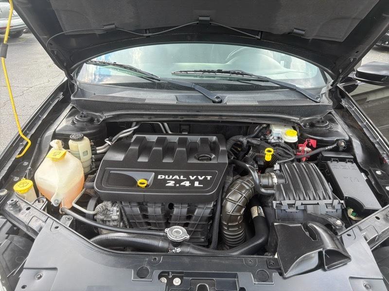 Chrysler 200 Touring 2013