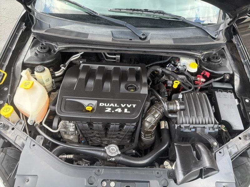 Chrysler 200 Touring 2013