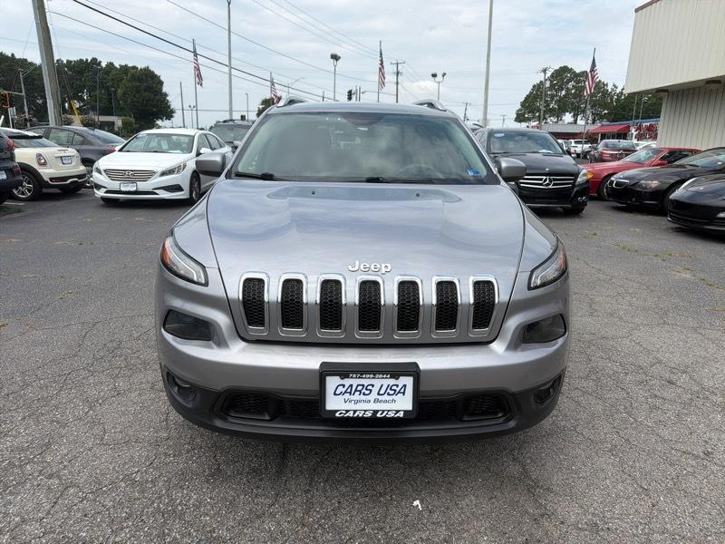 Jeep Cherokee Latitude 4WD 2016