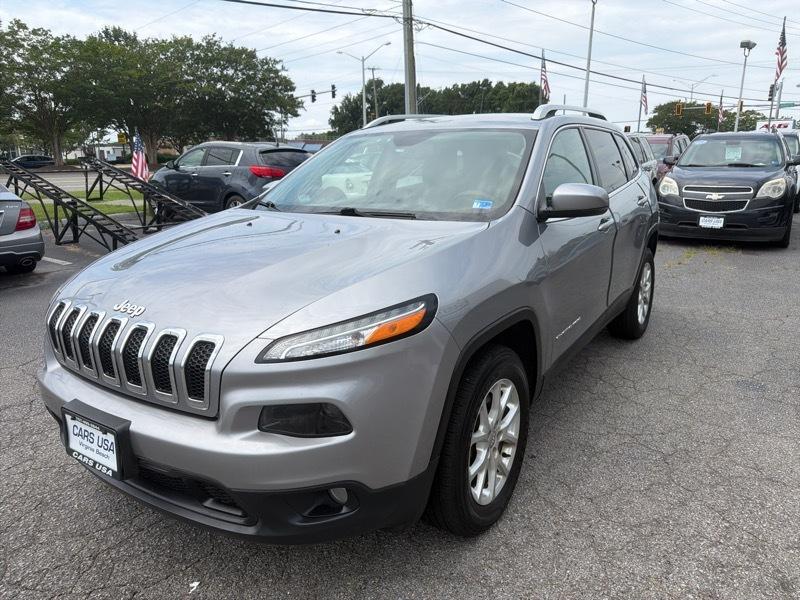Jeep Cherokee Latitude 4WD 2016
