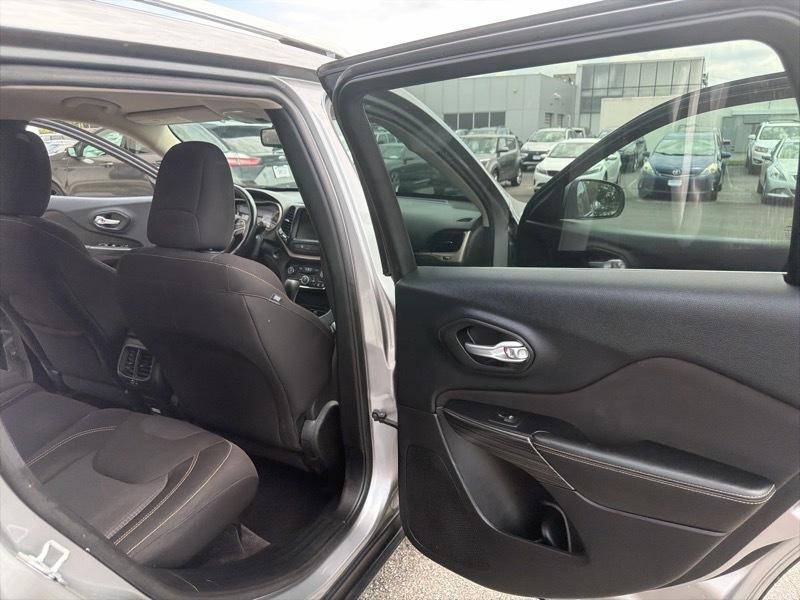 Jeep Cherokee Latitude 4WD 2016