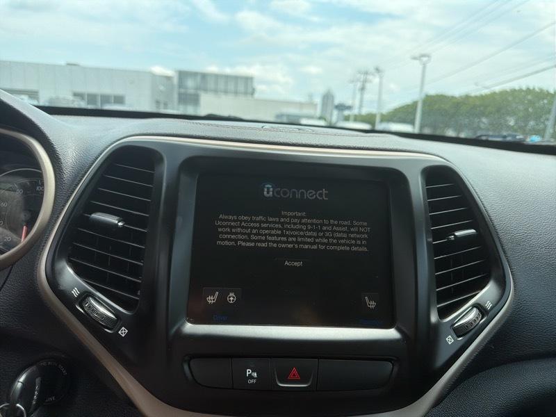 Jeep Cherokee Latitude 4WD 2016