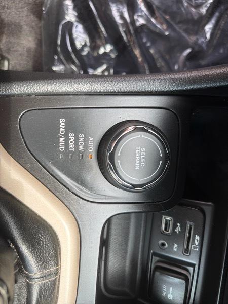Jeep Cherokee Latitude 4WD 2016