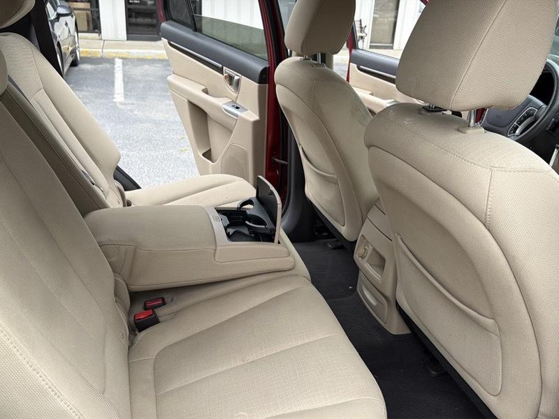 Hyundai Santa Fe GL 2.4 4WD 2011