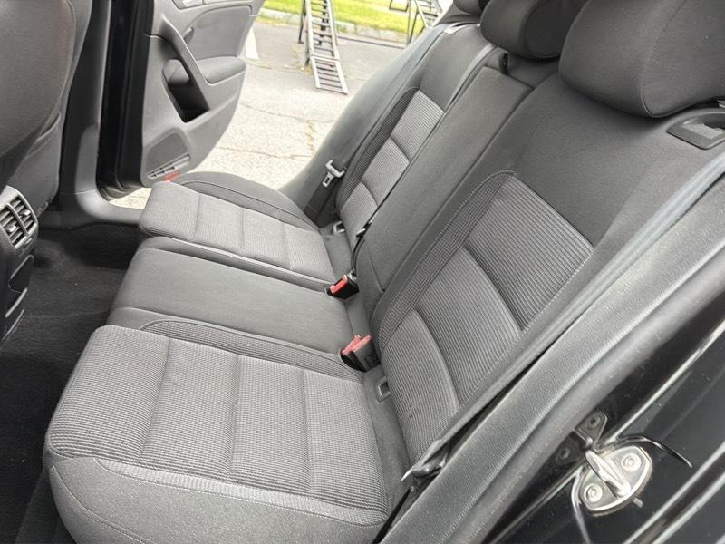 Volkswagen Golf 2.5L Conv & Sunroof 4 Door PZEV 2014