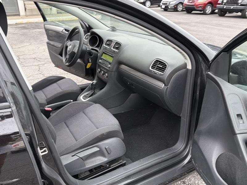 Volkswagen Golf 2.5L Conv & Sunroof 4 Door PZEV 2014