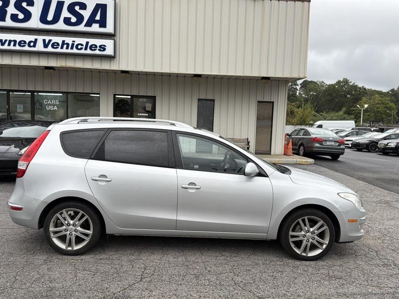 Hyundai Elantra Touring SE Automatic 2012