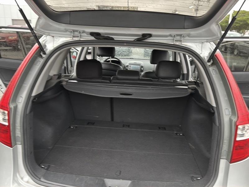 Hyundai Elantra Touring SE Automatic 2012