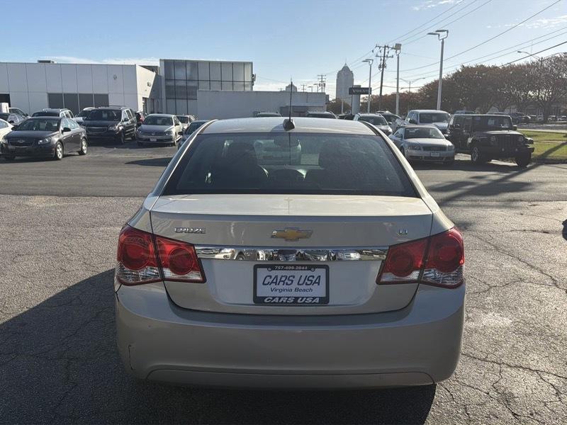 Chevrolet Cruze 1LT Auto 2015