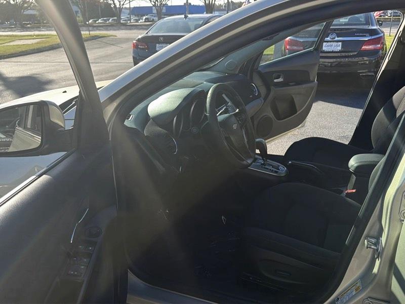 Chevrolet Cruze 1LT Auto 2015