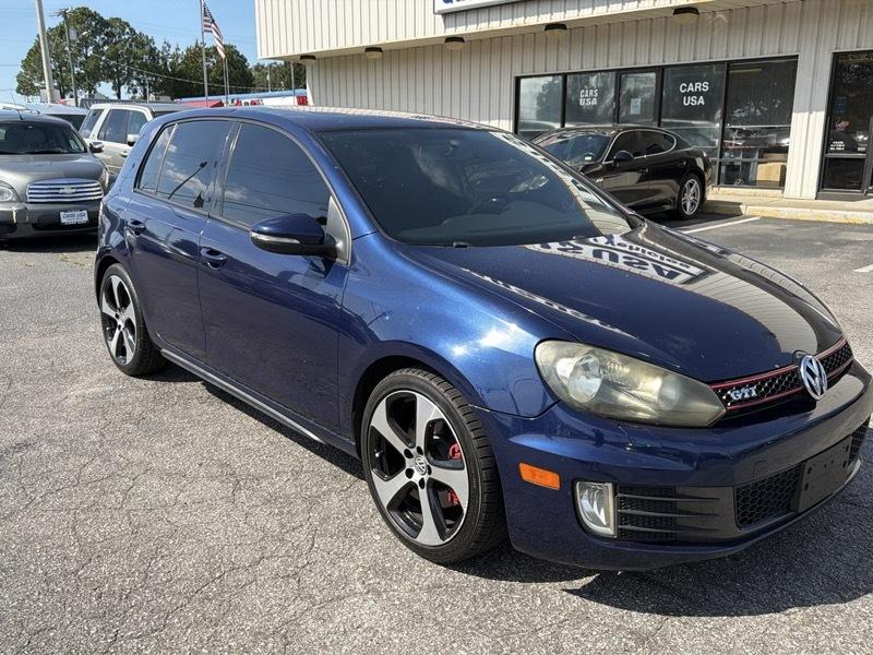 Volkswagen GTI 2.0T Sedan 2010