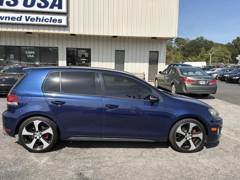 Volkswagen GTI 2.0T Sedan 2010