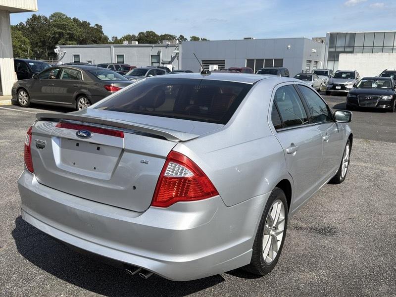 Ford Fusion I4 SEL 2011
