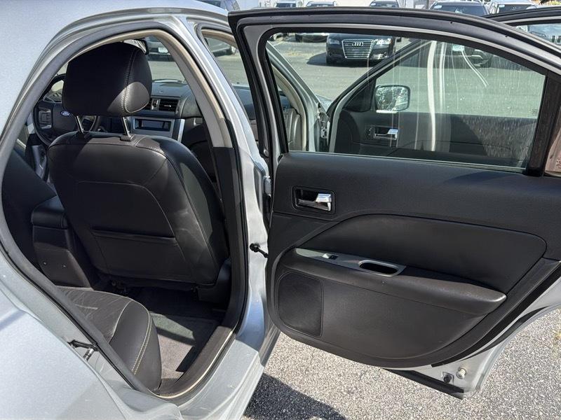 Ford Fusion I4 SEL 2011