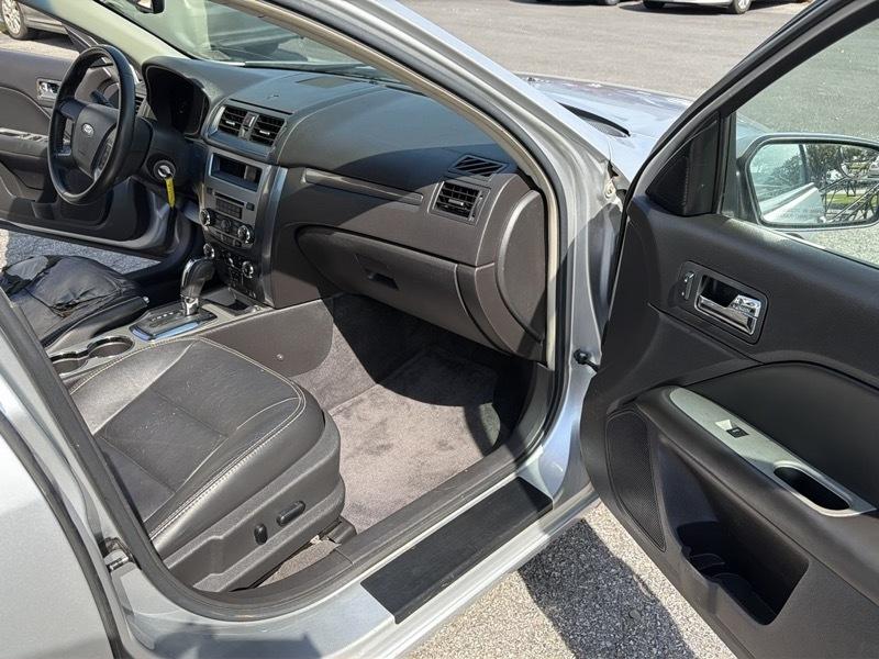 Ford Fusion I4 SEL 2011