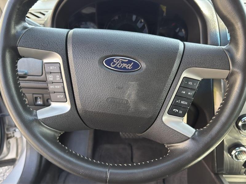 Ford Fusion I4 SEL 2011