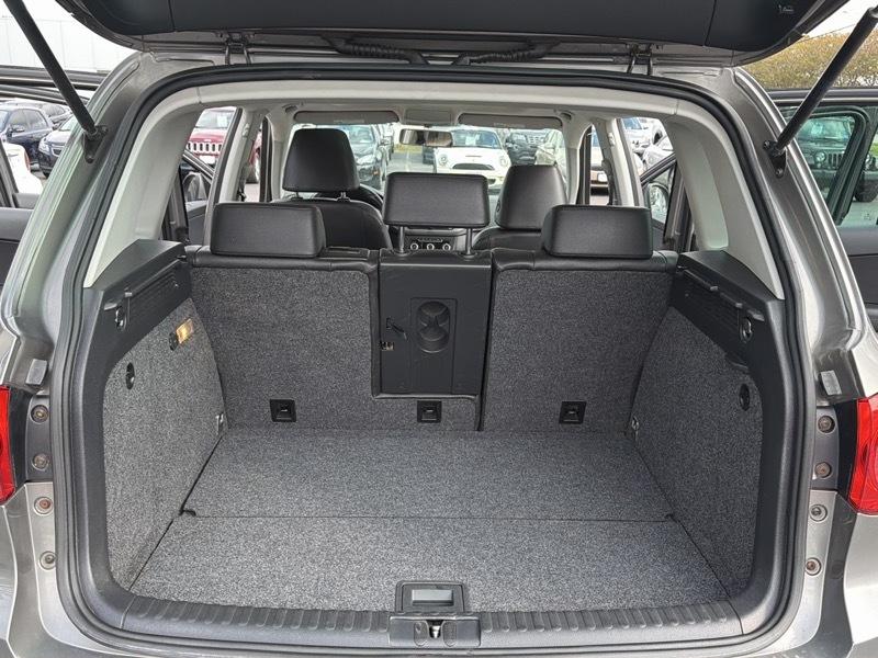 Volkswagen Tiguan SEL 2011