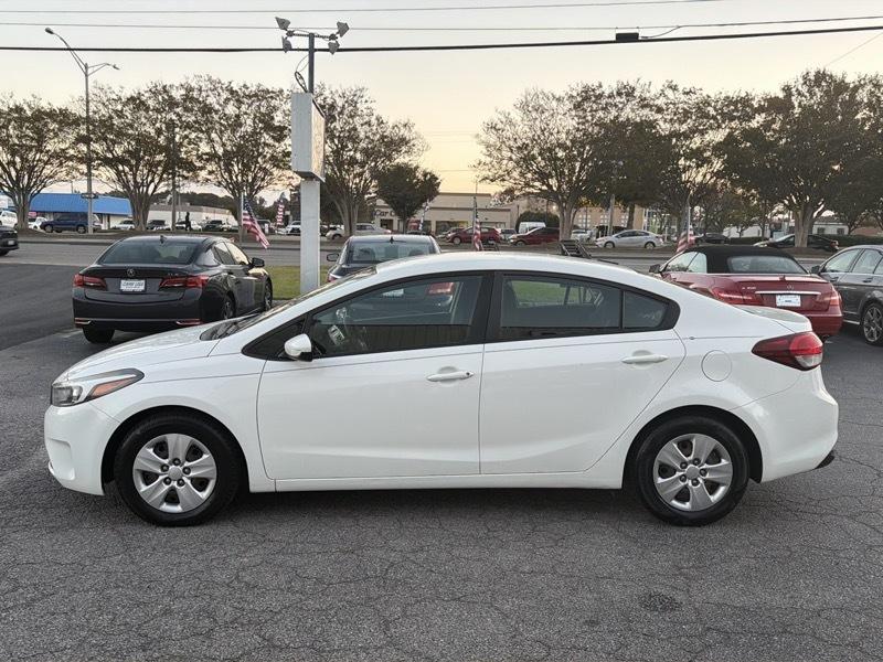 Kia Forte LX 6A 2017