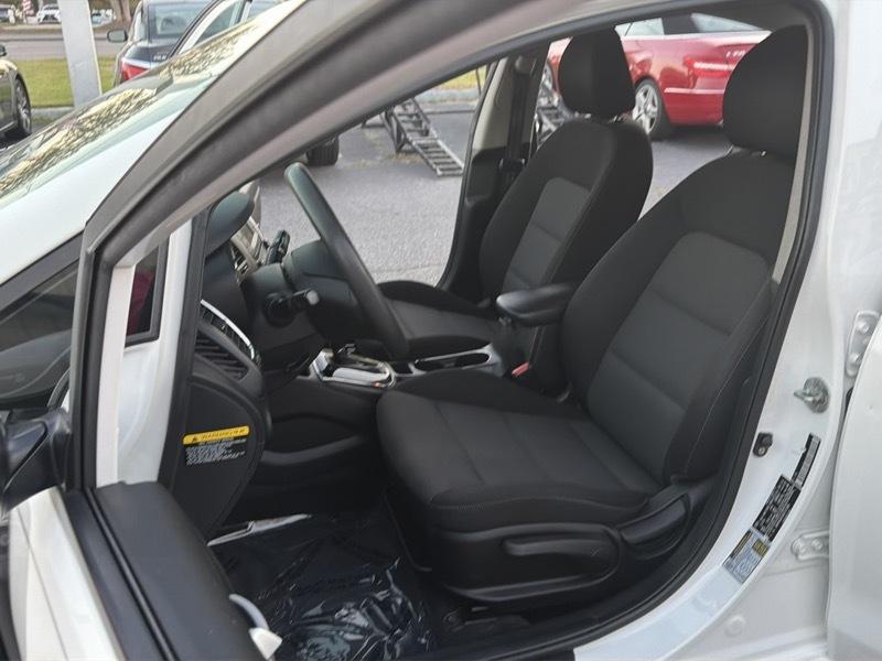 Kia Forte LX 6A 2017