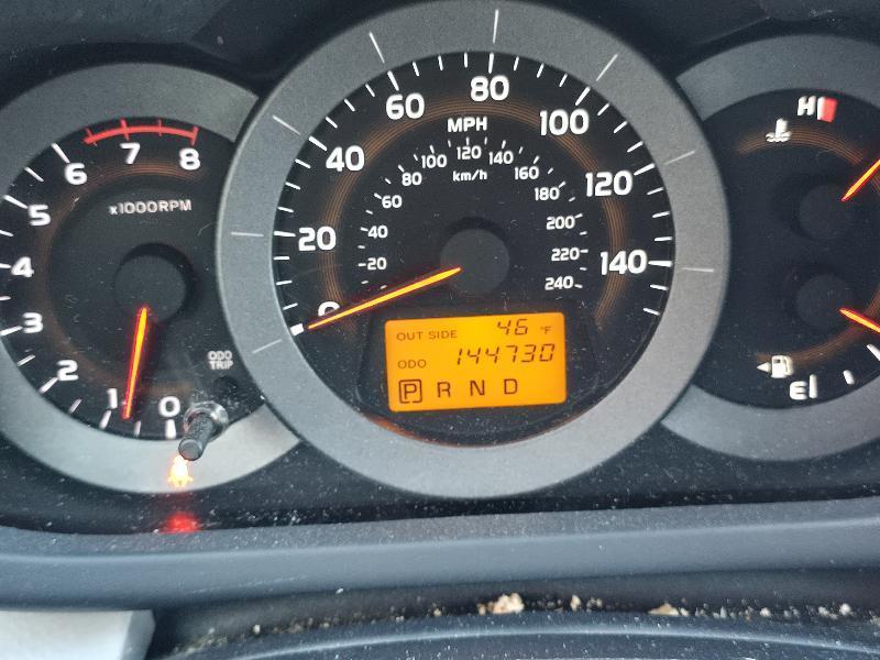 Toyota RAV4 Base V6 4WD 2008