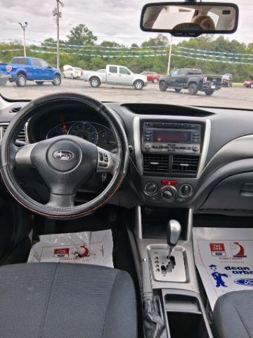 Subaru Forester 2.5X Touring 2011