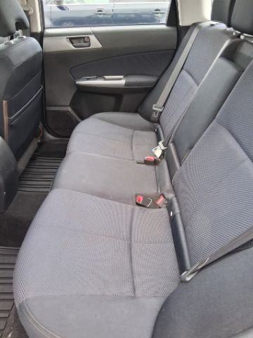 Subaru Forester 2.5X Touring 2011