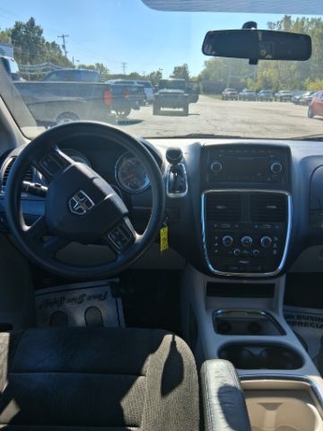 Dodge Grand Caravan SXT 2012