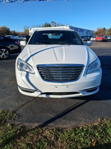 Chrysler 200 LX 2014