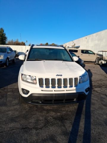 Jeep Compass Latitude FWD 2017
