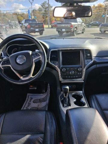 Jeep Grand Cherokee Laredo 4WD 2016
