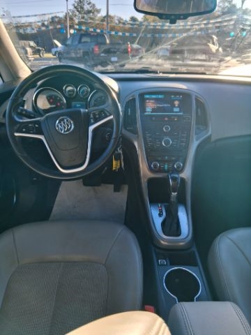 Buick Verano Base 2014