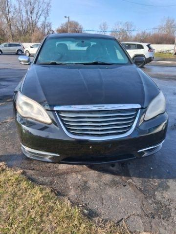 Chrysler 200 Limited 2013