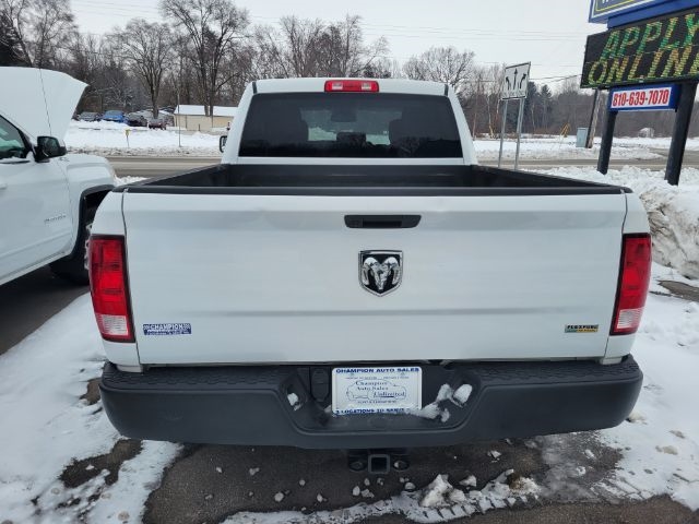 RAM 1500 Classic Tradesman Quad Cab 2WD 2019