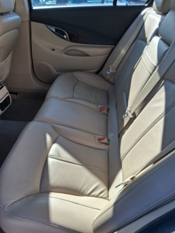 Buick LaCrosse CXL FWD 2011