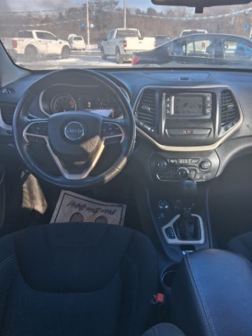 Jeep Cherokee Latitude 4WD 2016