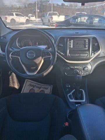 Jeep Cherokee Latitude 4WD 2016