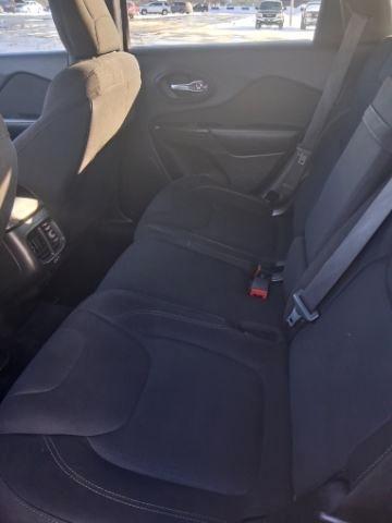 Jeep Cherokee Latitude 4WD 2016