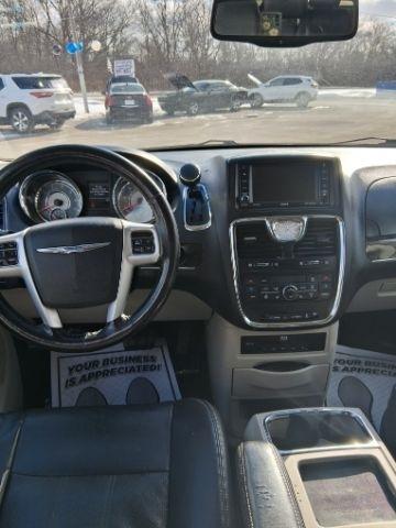 Chrysler Town & Country Touring-L 2014