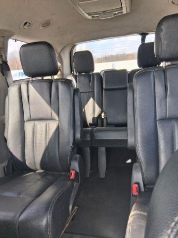 Chrysler Town & Country Touring-L 2014