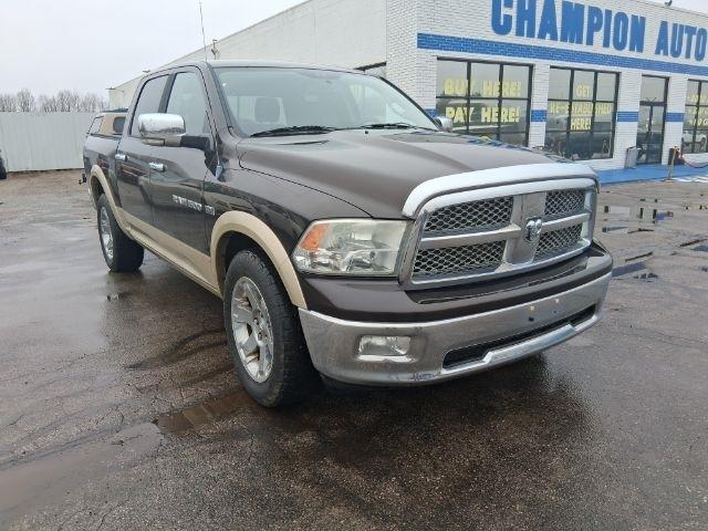 RAM 1500 Laramie Crew Cab 4WD 2011