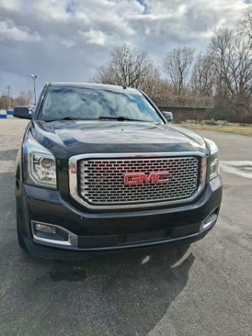GMC Yukon Denali 4WD 2015