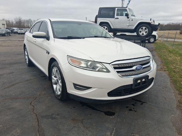 Ford Taurus SEL AWD 2012