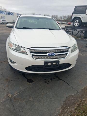 Ford Taurus SEL AWD 2012