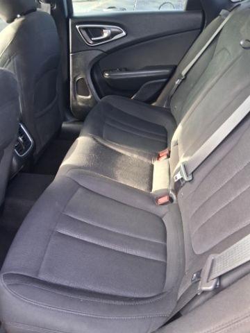 Chrysler 200 Limited 2015